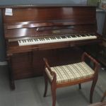 479 8374 Piano + pall